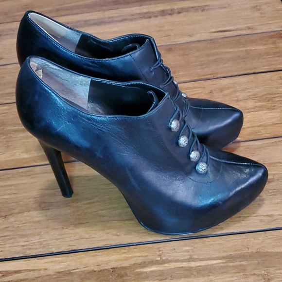 Platform Stiletto Heel Bootie w/ Buttons 10 - Picture 4 of 6